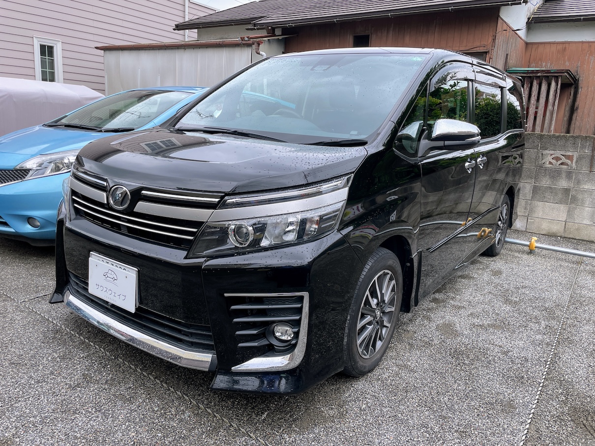 トヨタヴォクシーH29