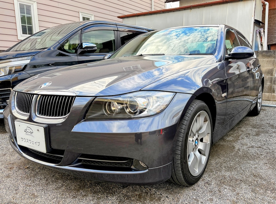 BMW330i